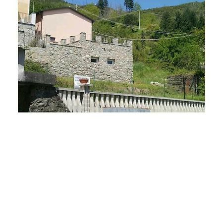 Monolocale Per Coppia Apartment Carrodano Inferiore Bagian luar foto