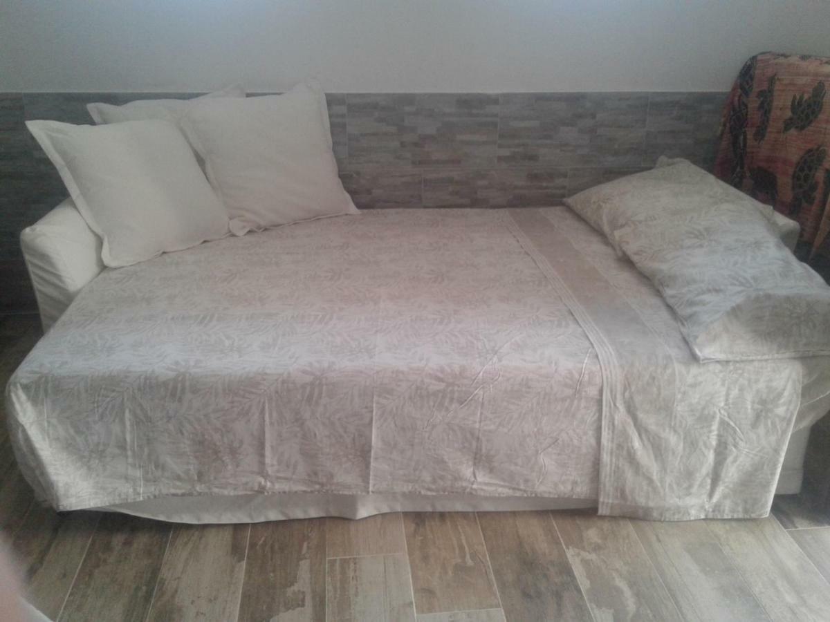 Monolocale Per Coppia Apartment Carrodano Inferiore Bagian luar foto
